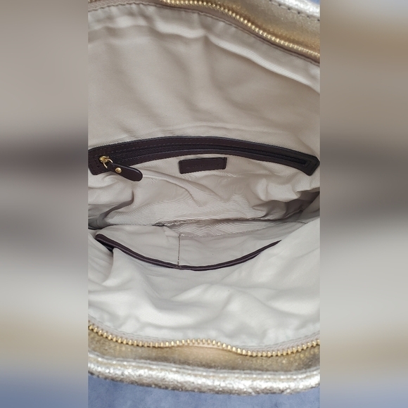 Antonio Melani Gold Metallic Textured‎ Clutch #6 - Picture 7 of 14